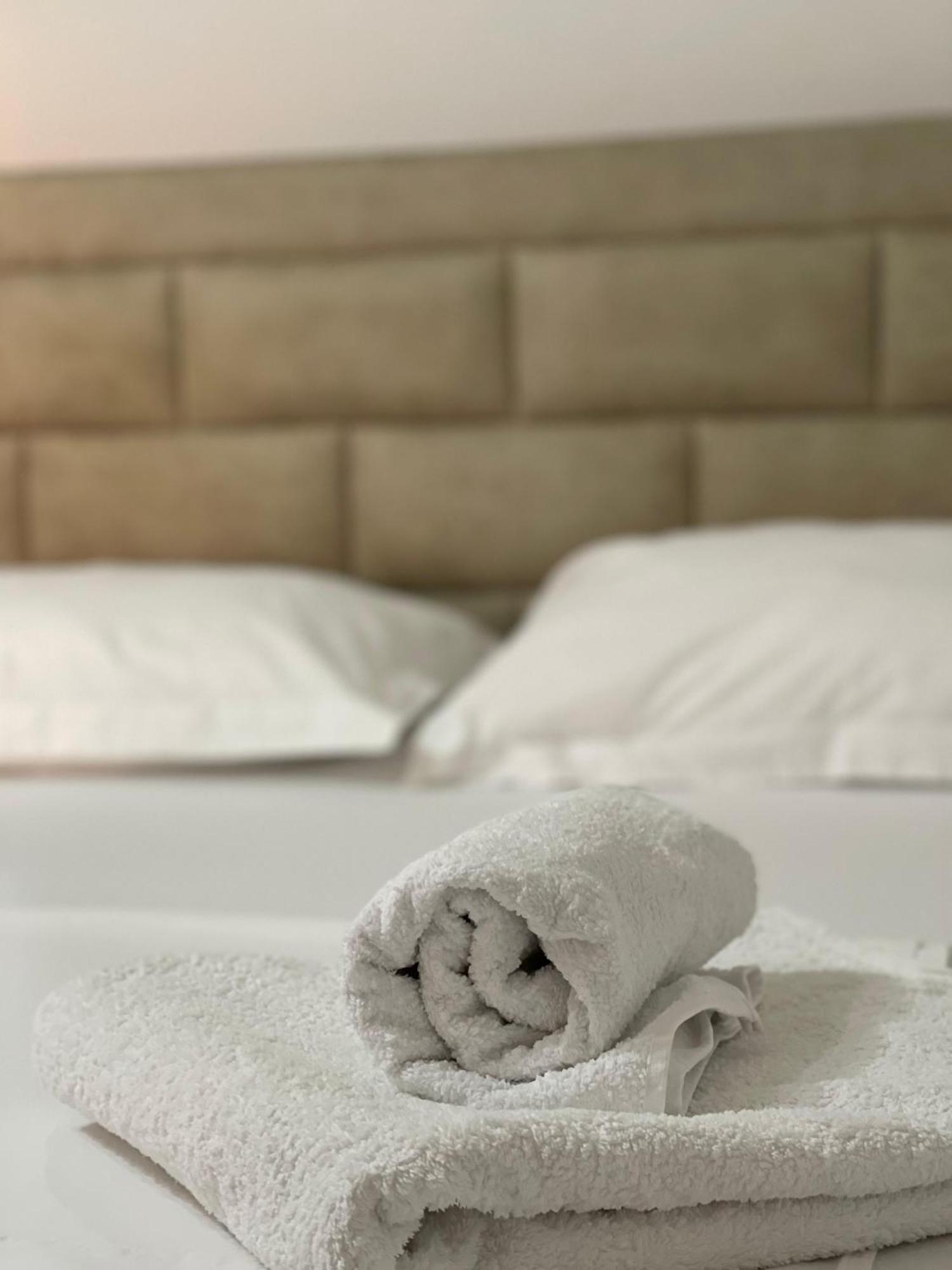 Pararse Apartments วญอเรอ ภายนอก รูปภาพ